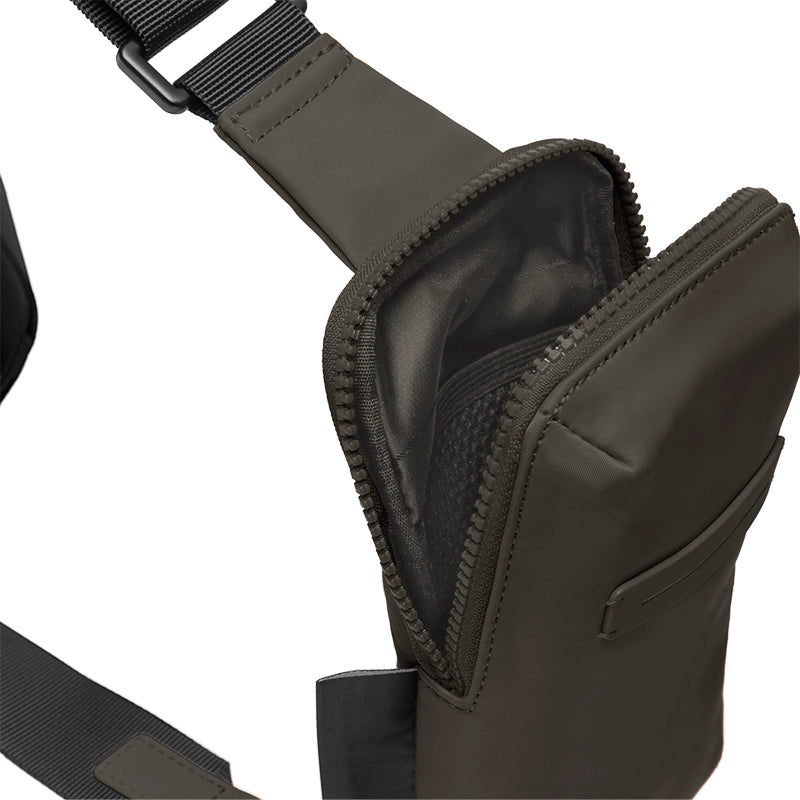 Slim Crossbody Travel Pack