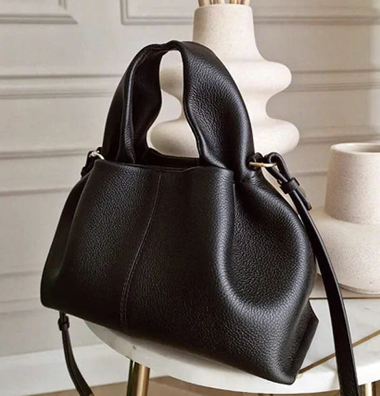 Discover Makeup Bag For Your Beauty Essentials