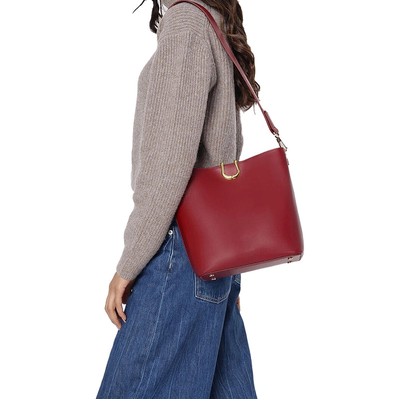 Classic Leather Shoulder Bag