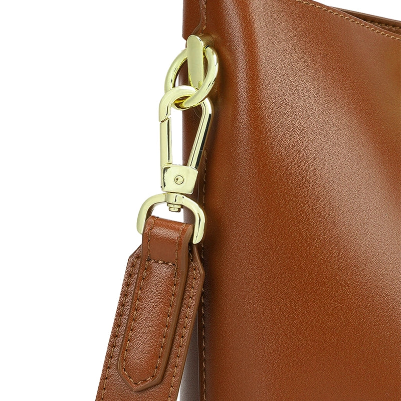 Classic Leather Shoulder Bag